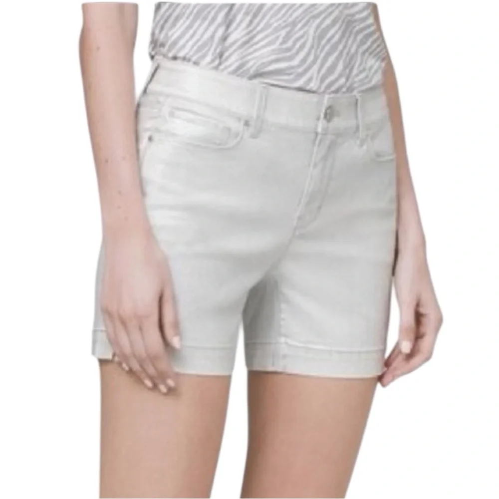 White House Black Market whbm 5”